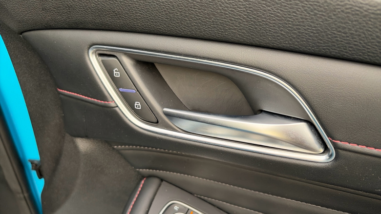 MG HS 1.5 T-GDI PHEV Trophy 5dr Auto Hatchback